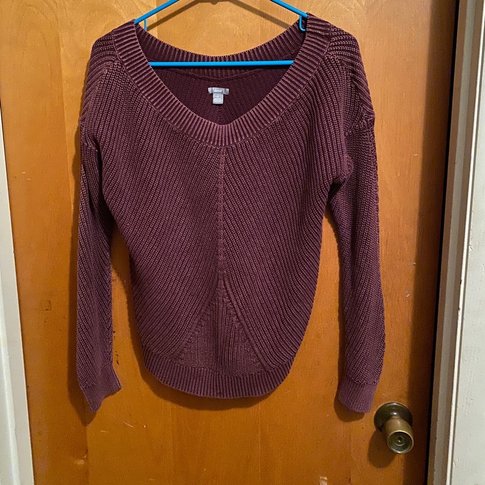 American eagle sweater